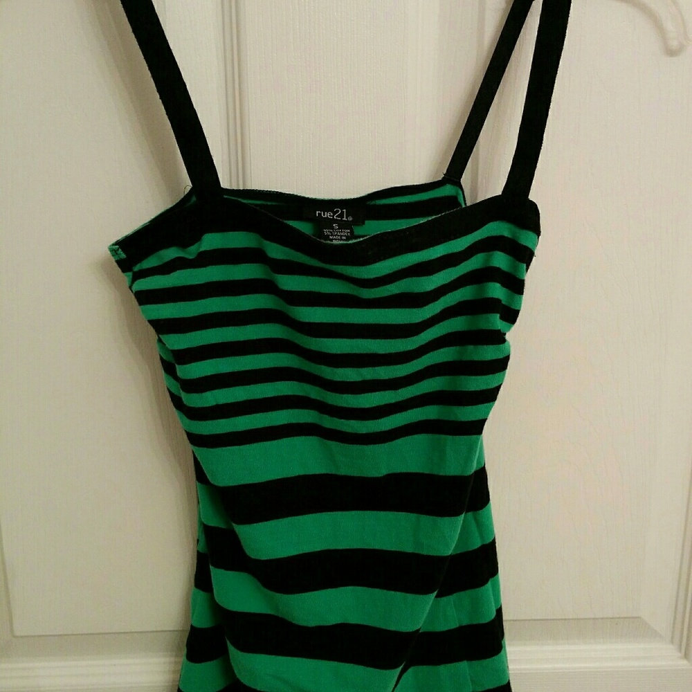 Rue 21 cami